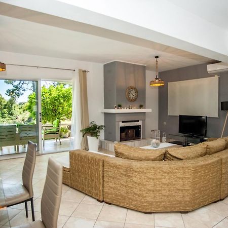 Gravanis Ir Home Pesádha Dış mekan fotoğraf
